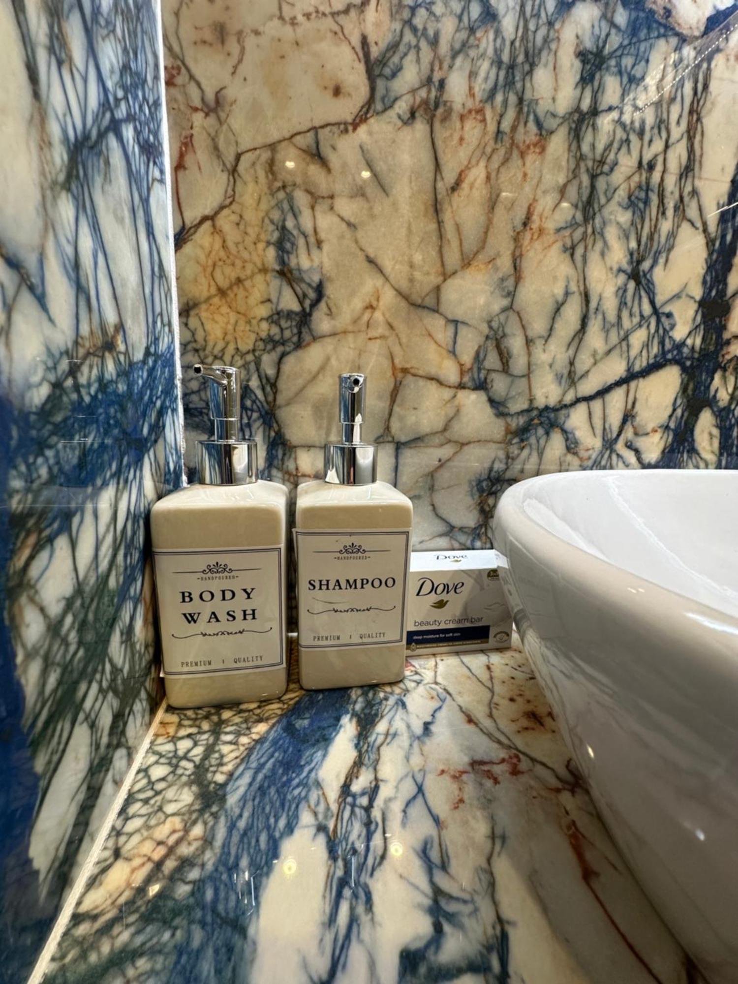 Private Apartment With Wi-Fi Milano City Near Duomo Atena Luaran gambar